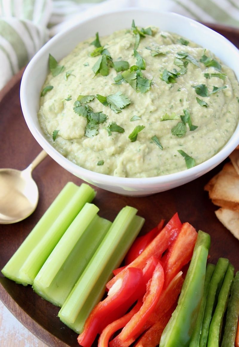 Hummus & Veggie Sticks