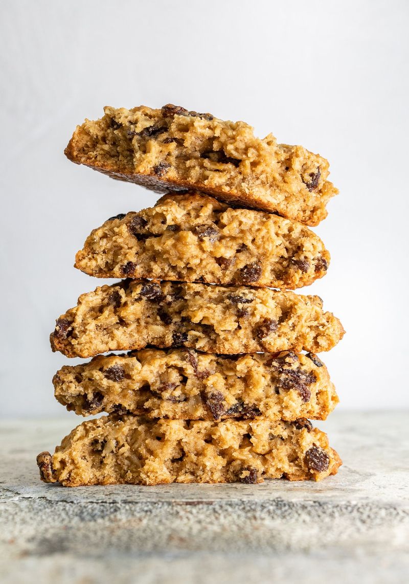 Oatmeal Raisin Cookies