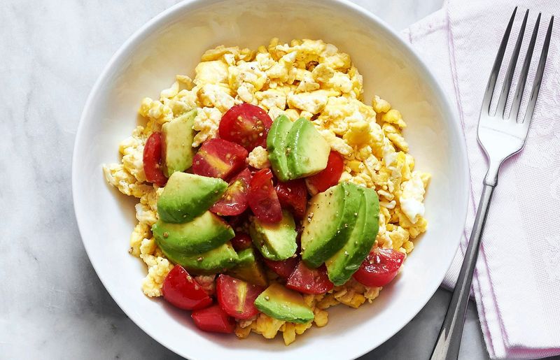 Scrambled Eggs with Avocado