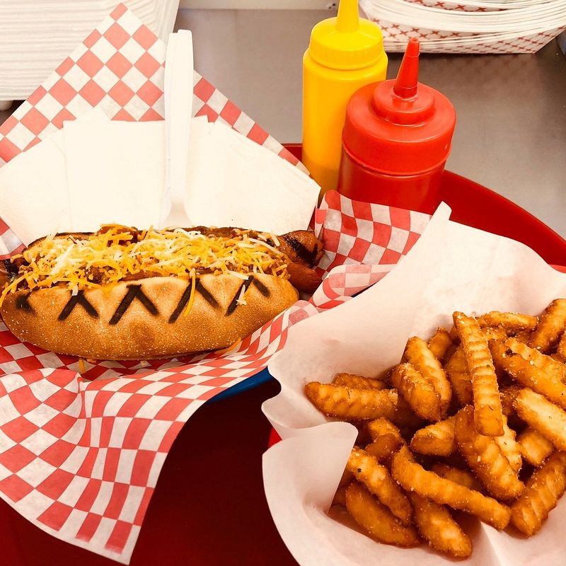 Alaska – International House of Hot Dogs (Anchorage)