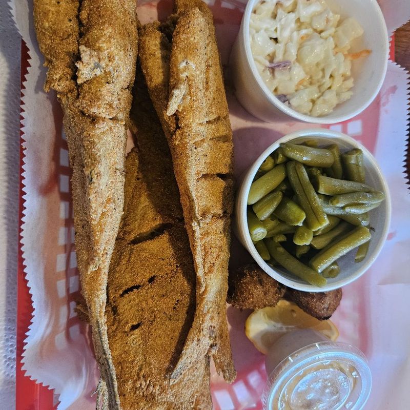 Alabama – Bunkie’s BBQ & Subs (Montgomery)