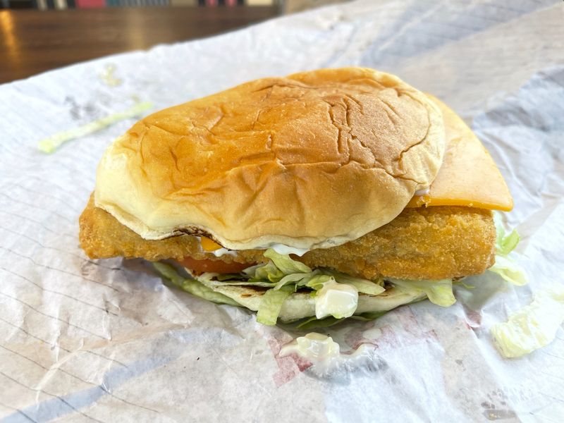 Arby’s King’s Hawaiian Fish Deluxe