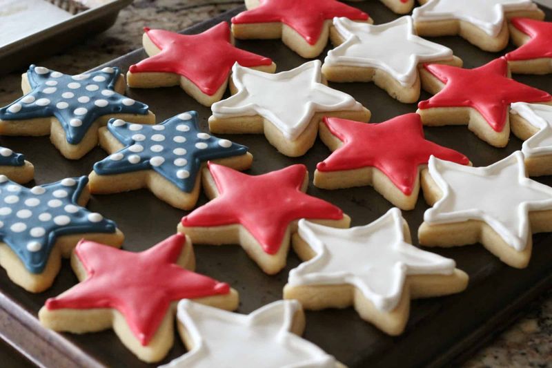 Star-Shaped Sugar Cookies with Flag Icing