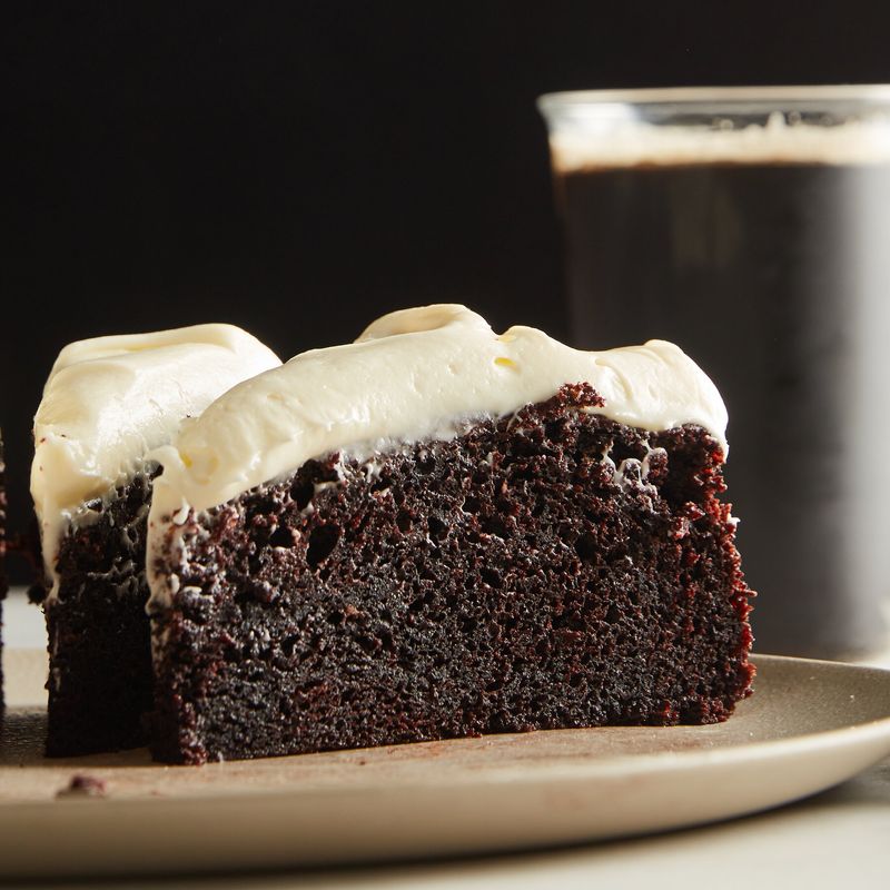 Nigella Lawson – Chocolate Guinness Cake
