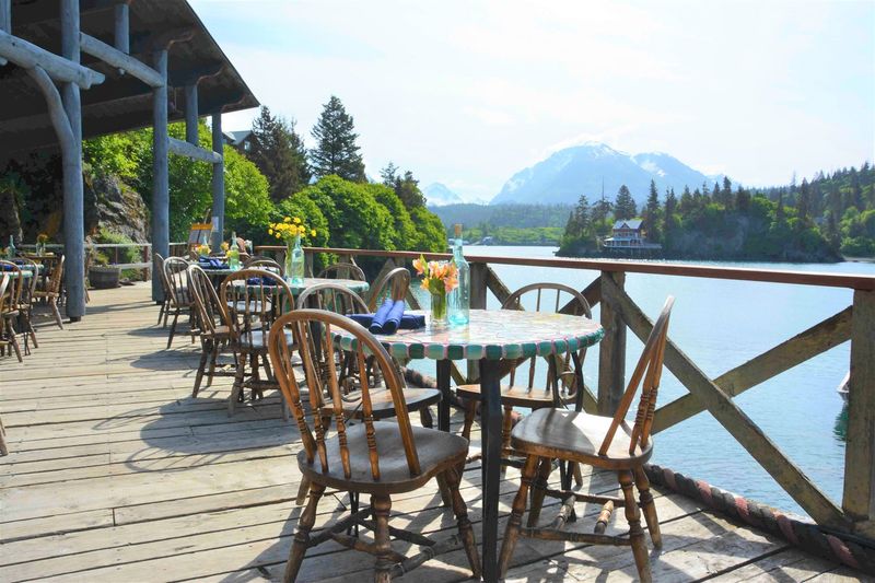The Saltry (Halibut Cove)