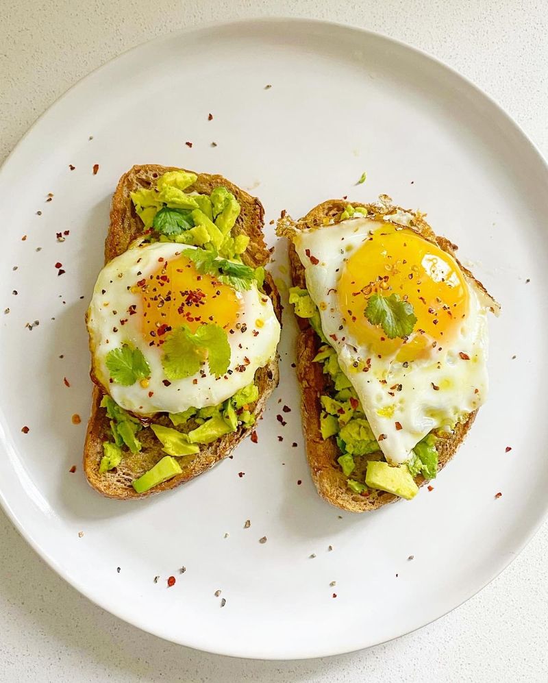 Whole Grain Toast with Avocado and Egg