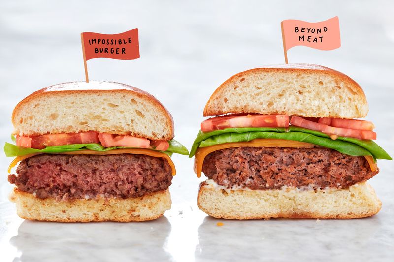 Vegan Burgers (Beyond & Impossible)