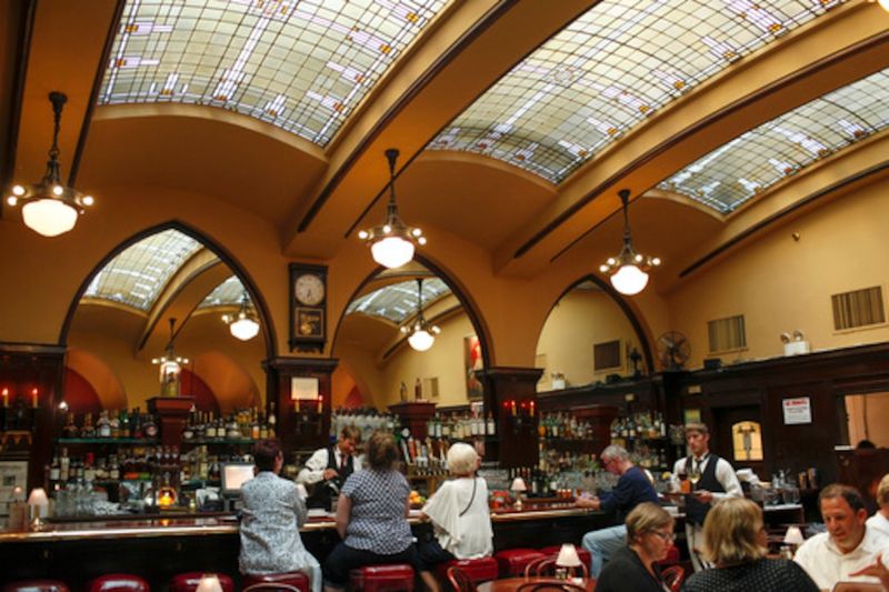 Huber’s Café (Portland)