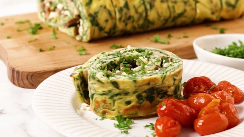 Spinach and Feta Omelet Roll-Up