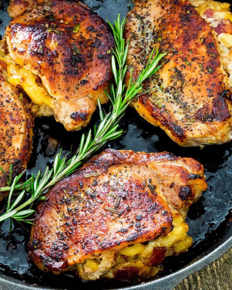 Apple-Stuffed Pork Chops