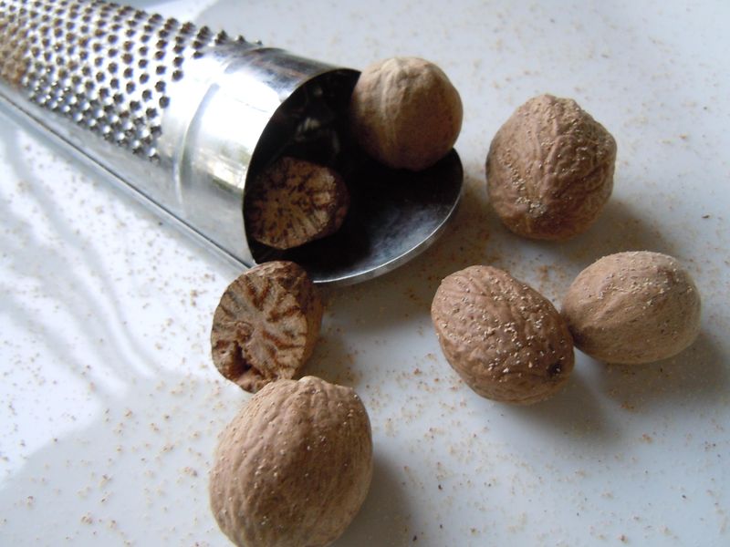 Ground Nutmeg