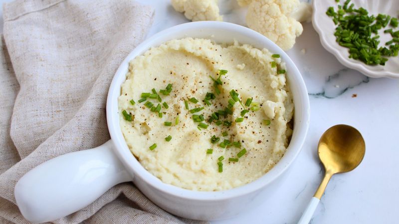 Try Mashed Cauliflower Instead of Mashed Potatoes