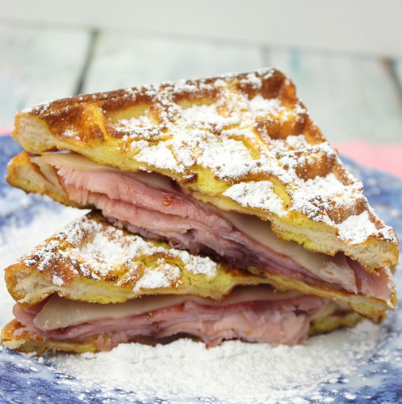 Waffle Monte Cristo