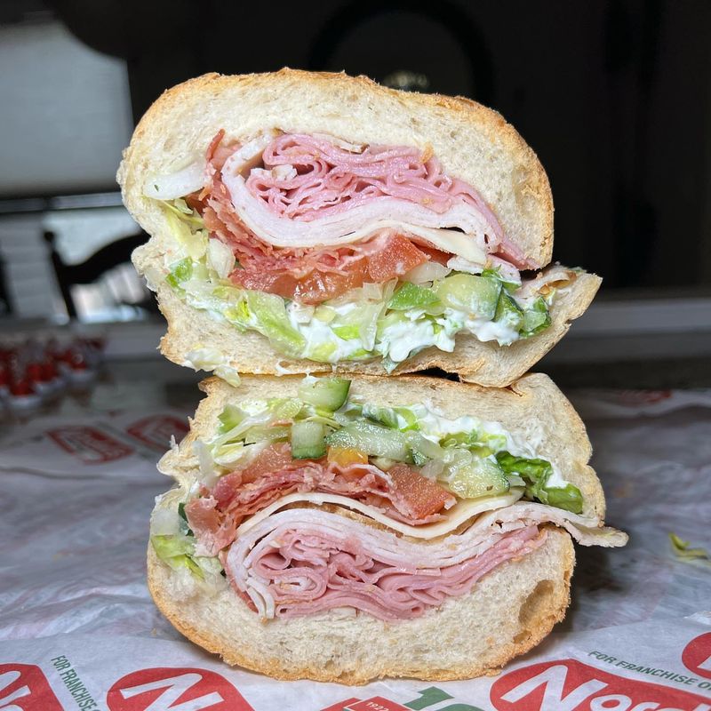 Connecticut – Nardelli’s Grinder Shoppe (Waterbury)