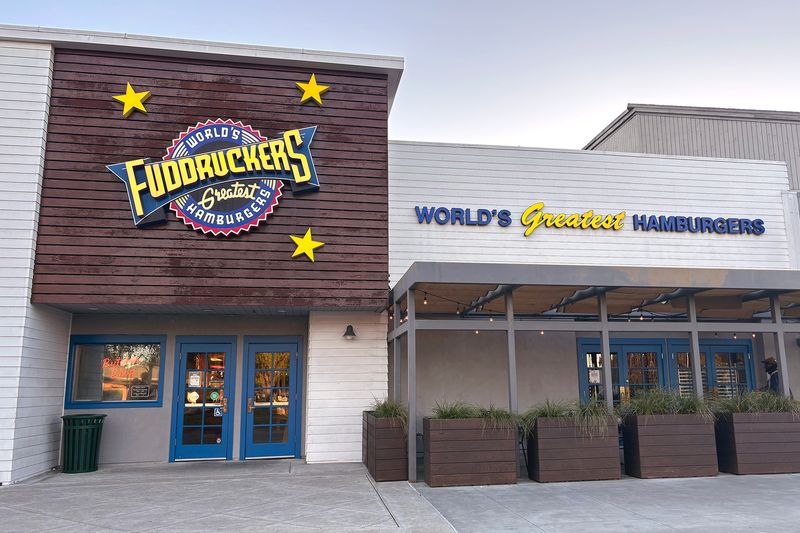Fuddruckers