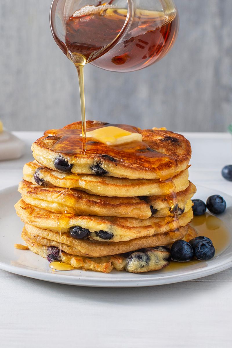 Blueberry Pancakes with Maple Syrup