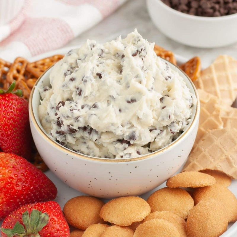 Chocolate Chip Cheesecake Dip