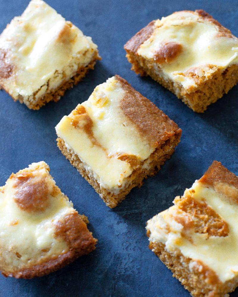 Pumpkin Cream Cheese Bars