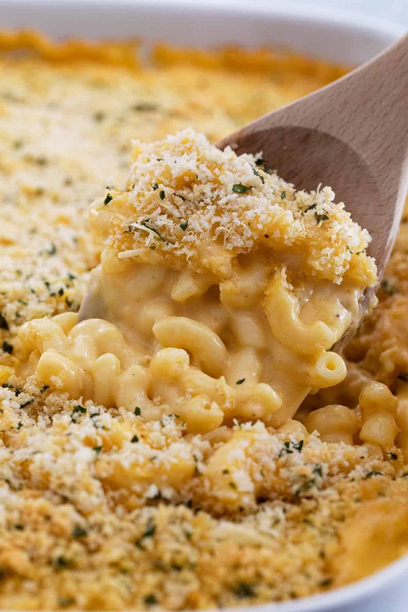 Bake Into a Fish Stick Mac and Cheese
