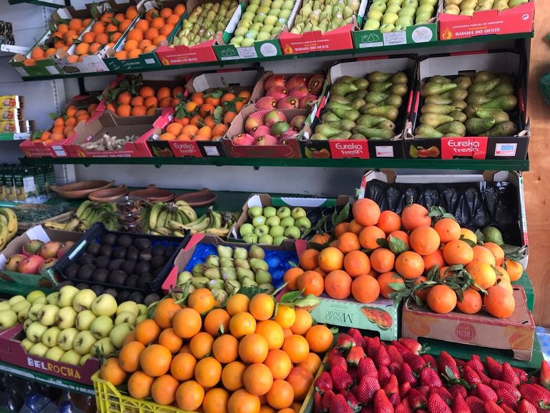 Shopping Fresh Daily