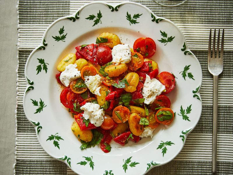 Baked Halibut with Pesto and Tomatoes