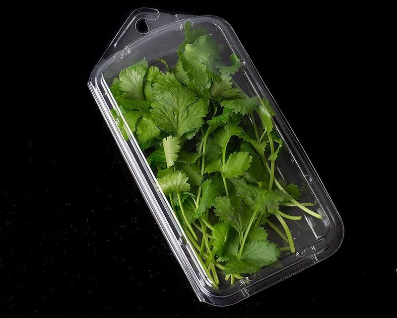 Fresh Herbs in Clamshell Packages