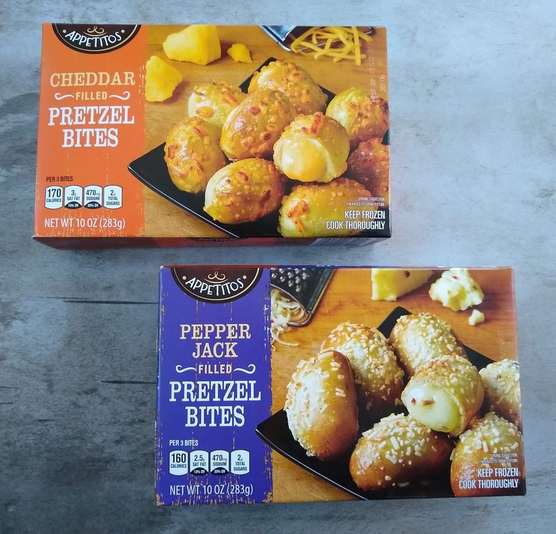 Appetitos Cheddar or Pepper Jack–Filled Pretzel Bites