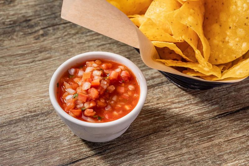 Salsa & Corn Chips