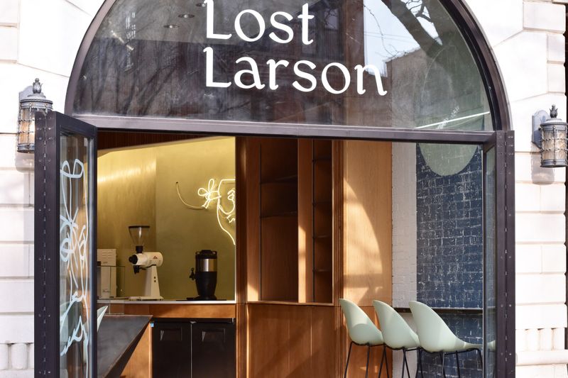Lost Larson (Chicago, Illinois)