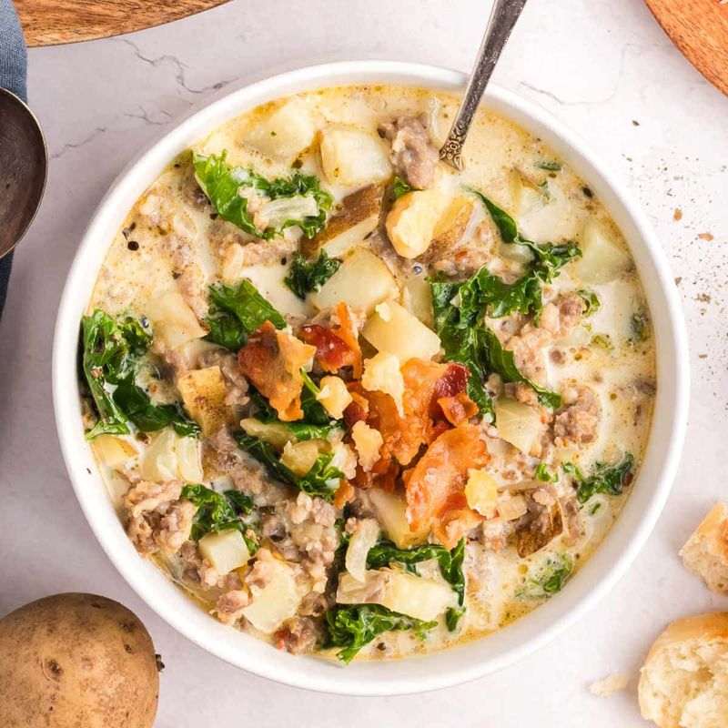 Split a Classic Entrée and Add Unlimited Soup or Salad