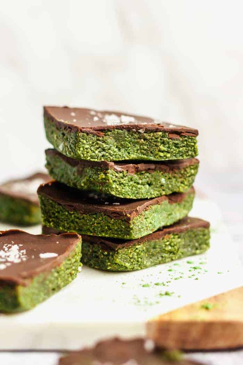 Matcha Green Tea Oat Bars