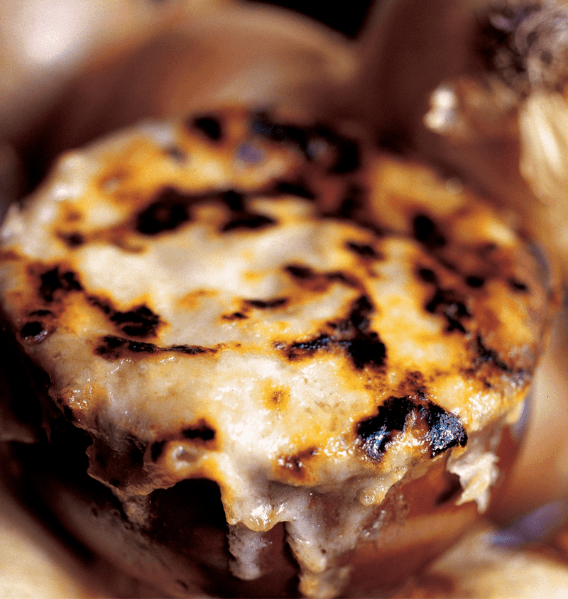 Anthony Bourdain – Les Halles French Onion Soup