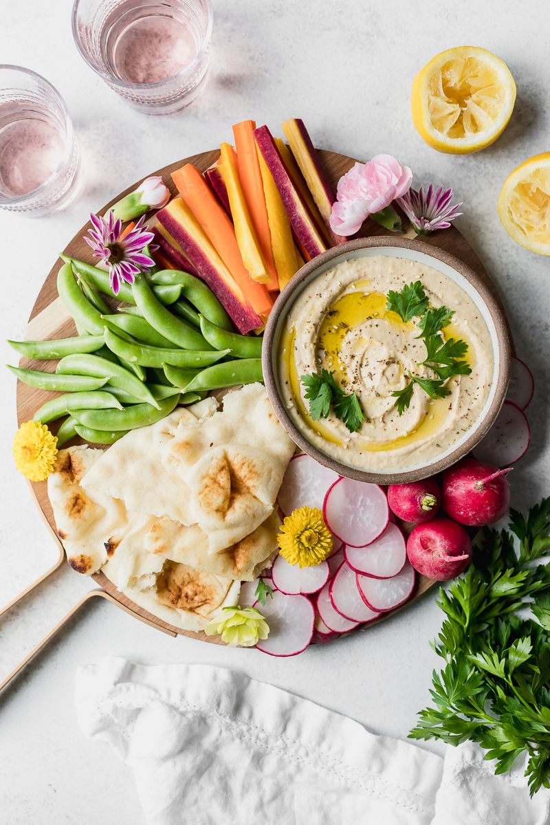 Hummus with Raw Veggies