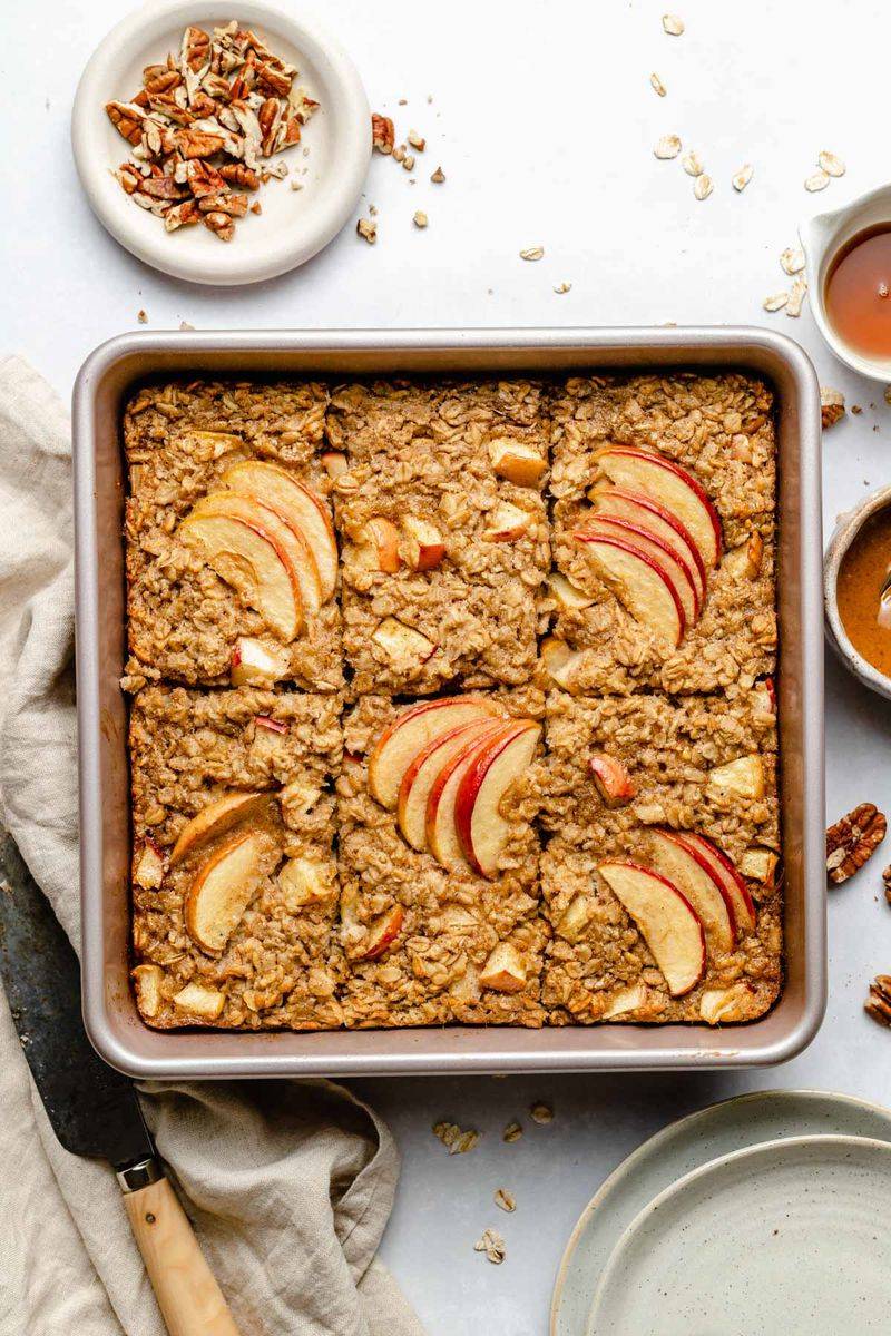 Apple Cinnamon Breakfast Bake
