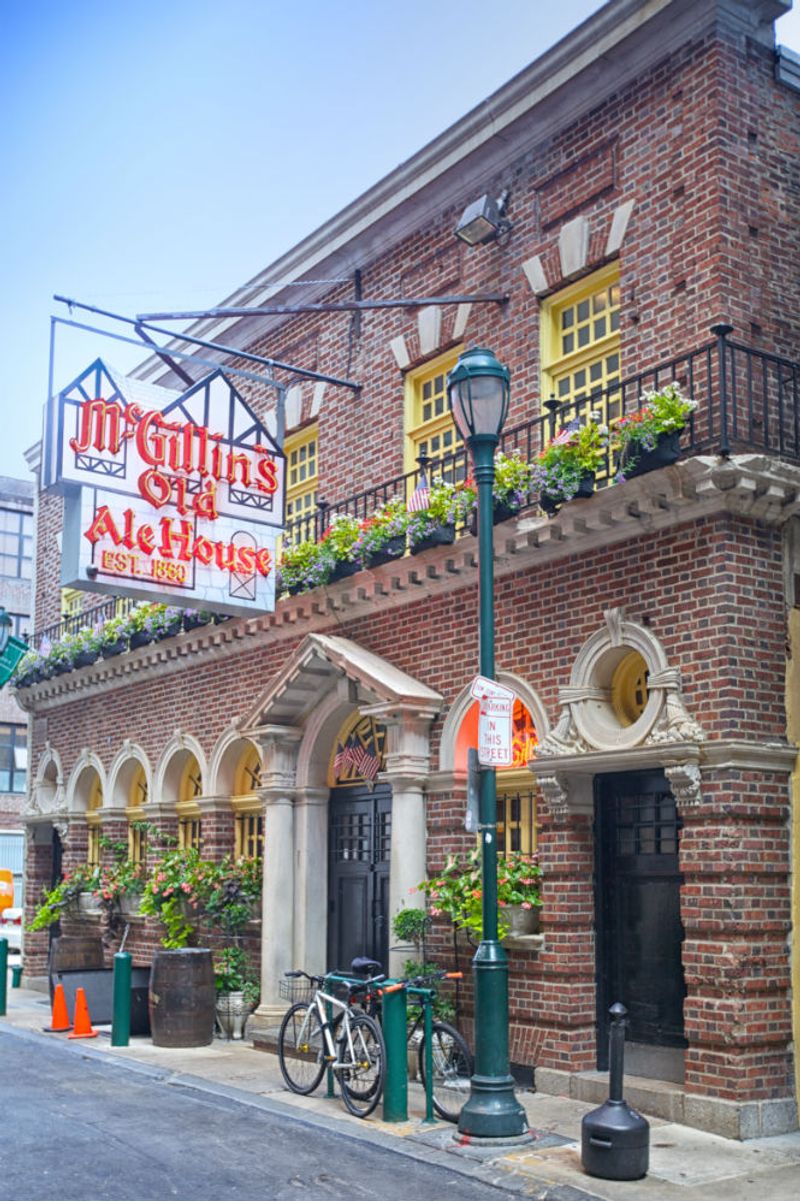 McGillin’s Olde Ale House (Philadelphia)