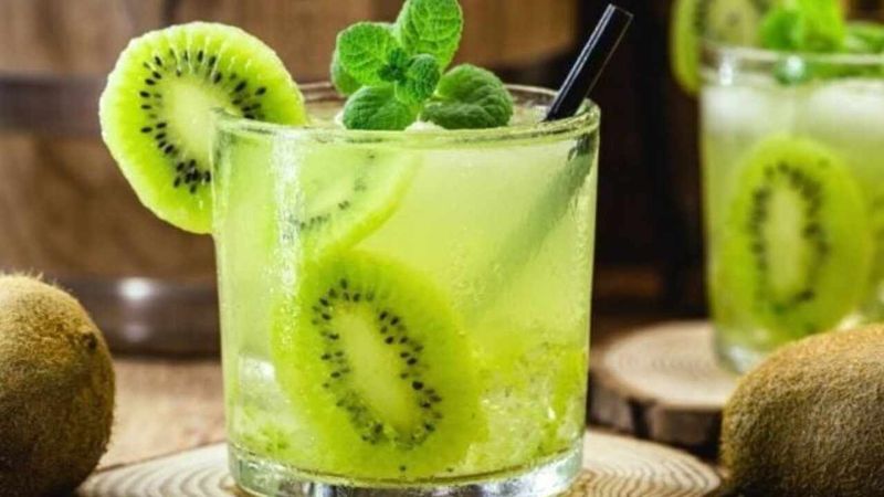 Kiwi Coconut Sparkler