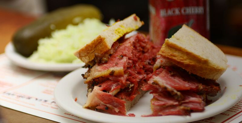 Canada – Montreal Smoked Meat Sandwich