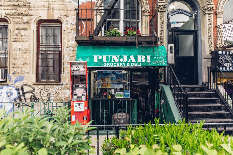 Punjabi Grocery & Deli – Vegetarian Indian Meals