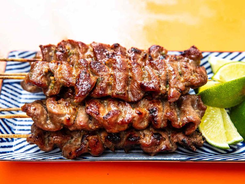 Moo Ping (หมูปิ้ง)