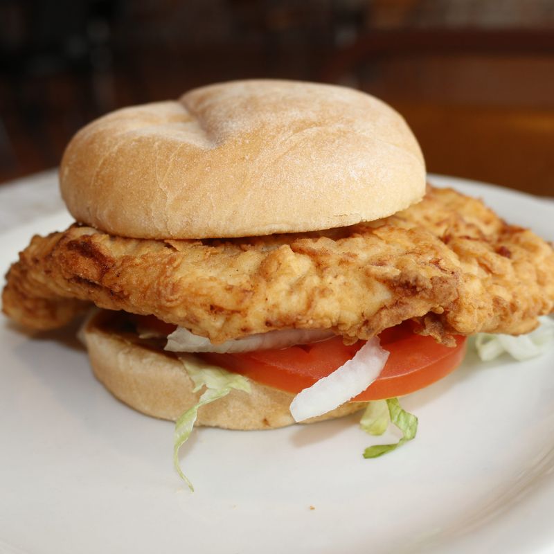 North Dakota: Rustic Inn (Stanton) – Walleye Sandwich