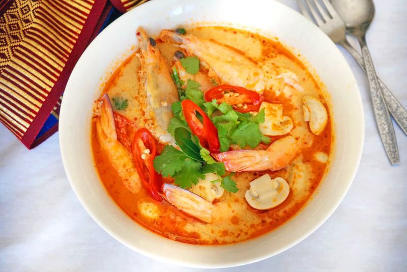 Tom Yum Goong (ต้มยำกุ้ง)