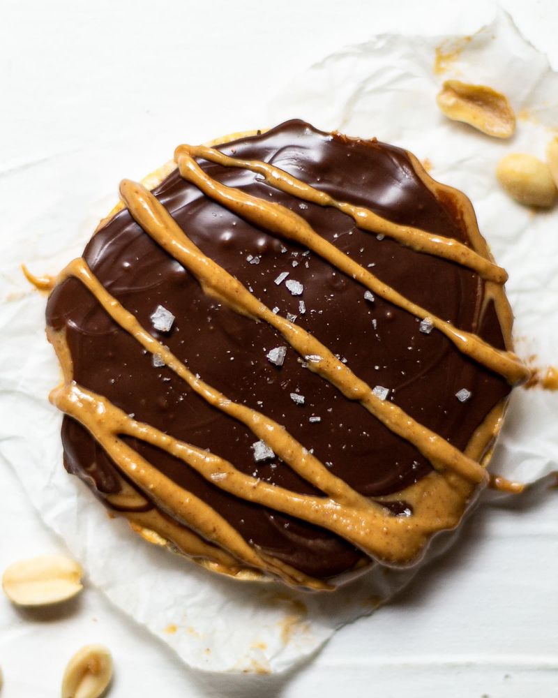 Peanut Butter & Dark Chocolate Rice Cakes