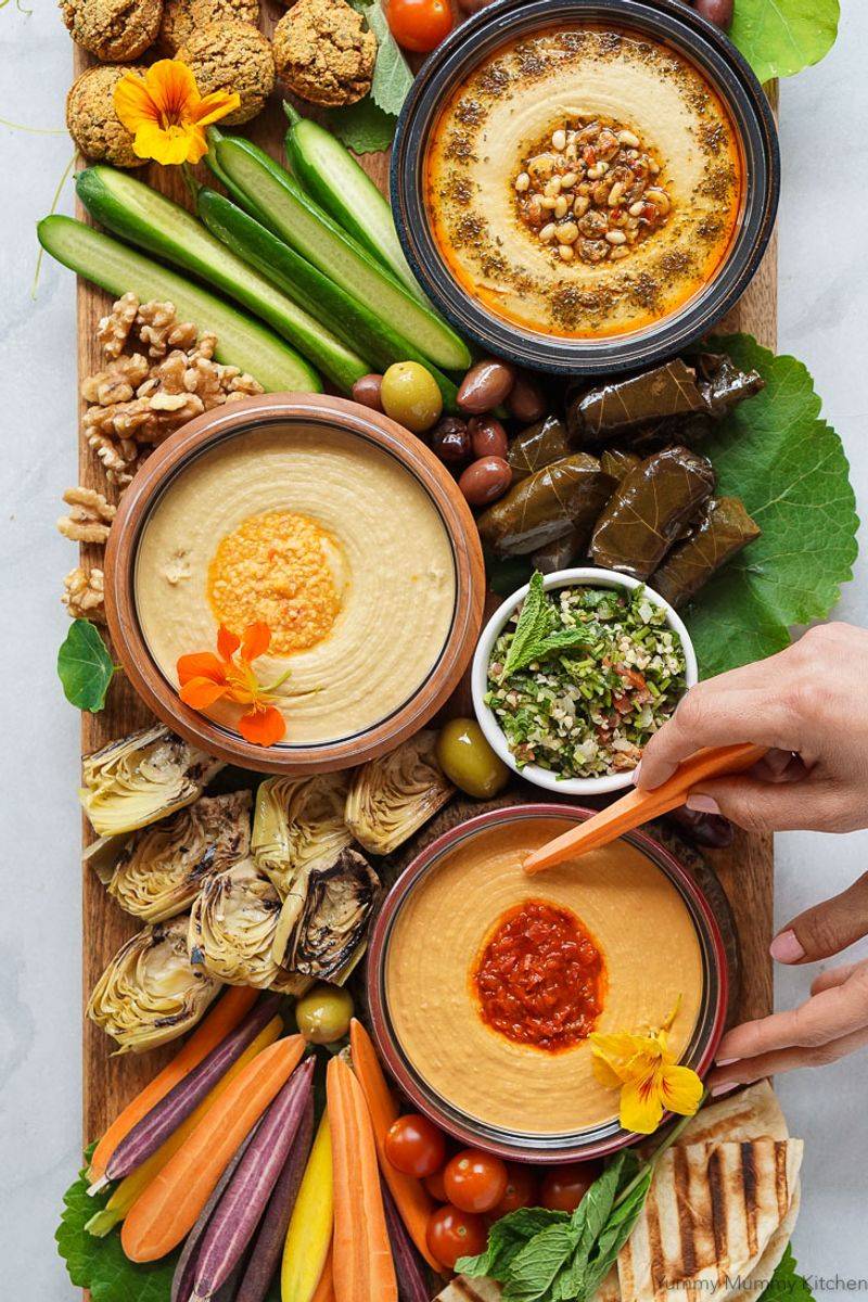 Hummus and Veggie Platter