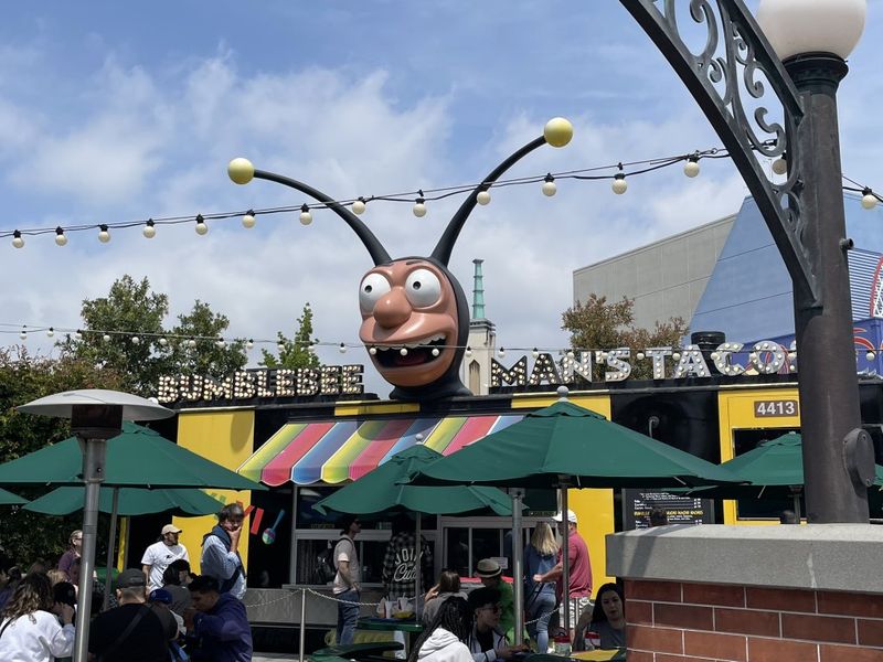 Margaritas from Bumblebee Man’s Taco Truck – Springfield