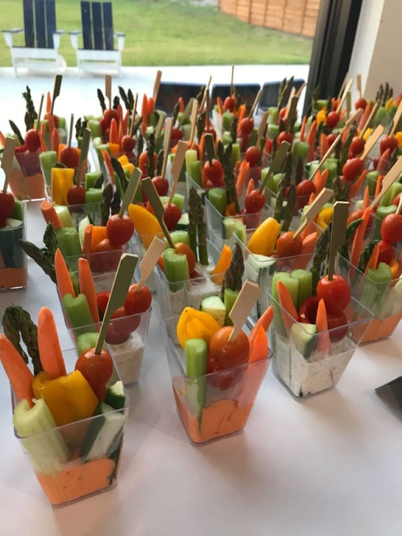 Veggie Cups with Hummus