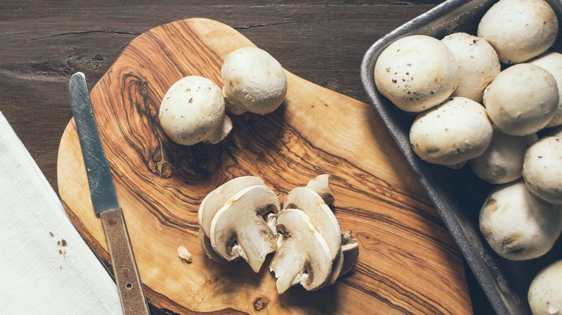 Mushrooms (White Button)
