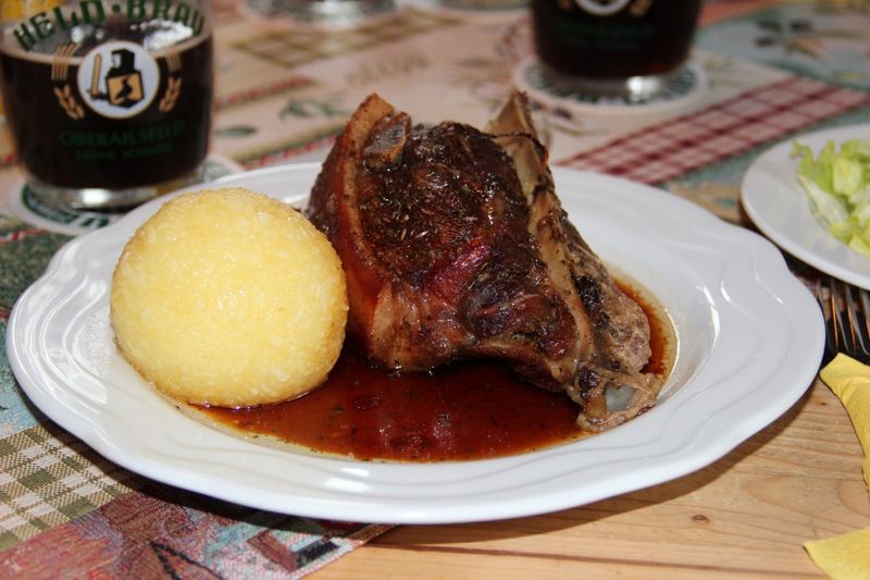 Schäufele (Franconia/Bavaria)