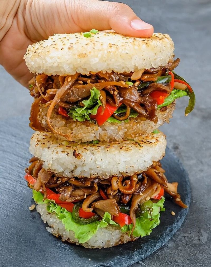 MOS Burger Rice Burger – Japan/Taiwan