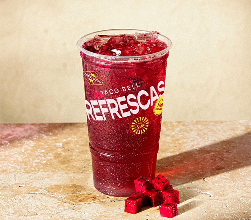 Dragonfruit Berry Agua Refresca