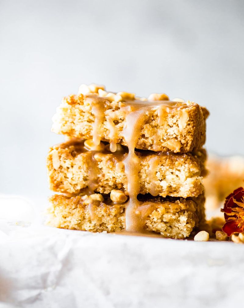 Macadamia Nut Maple Squares
